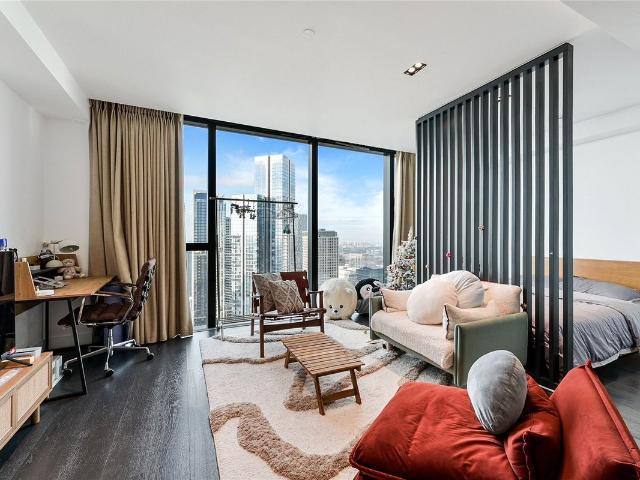 Studio for rent in Isle Of Dogs, Greater London