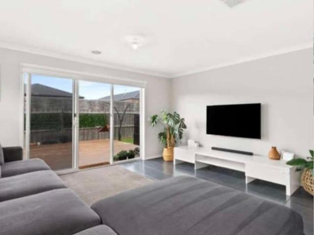 Room for rent in Geelong, Victoria
