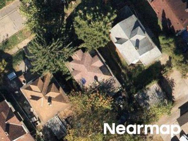 House for sale in New Castle, Pennsylvania