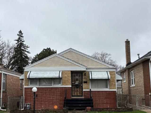 House for sale in Bellwood, Illinois