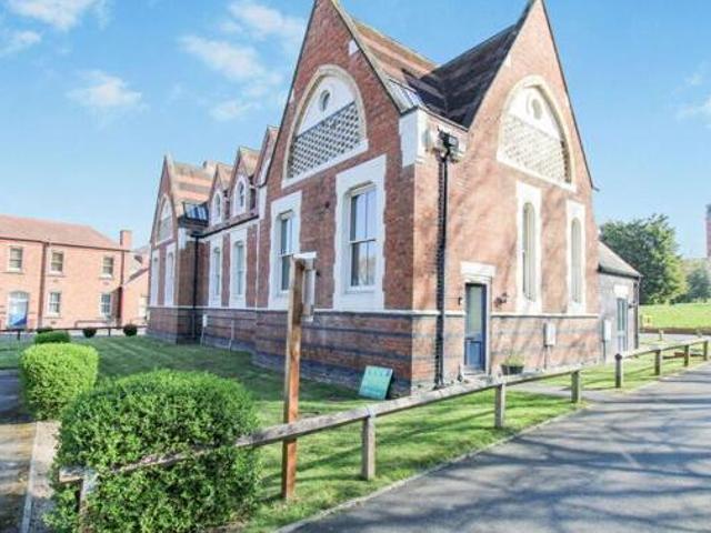 House for sale in Stourbridge, West Midlands