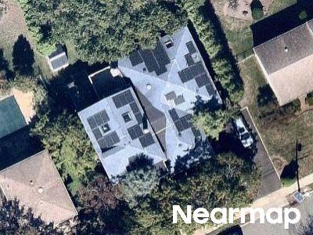 House for sale in Edison, New Jersey