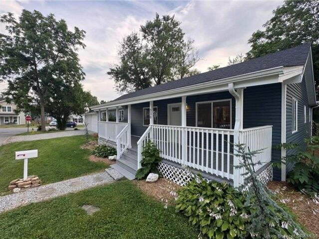 House for sale in Charlestown