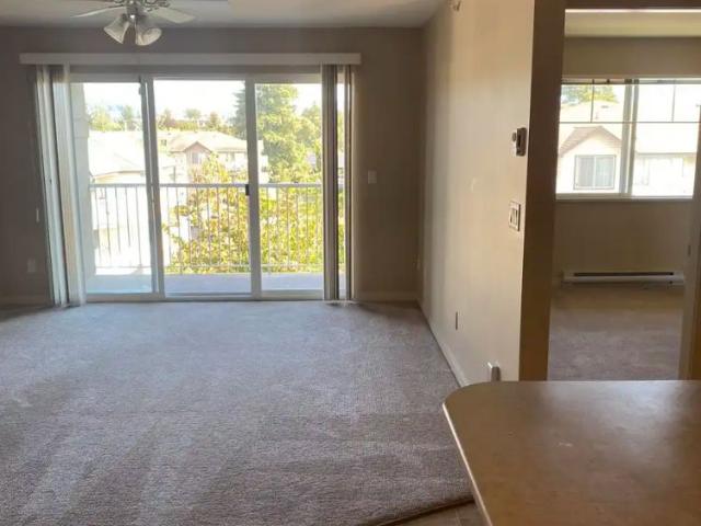 Apartment for rent in Marshall, Abbotsford