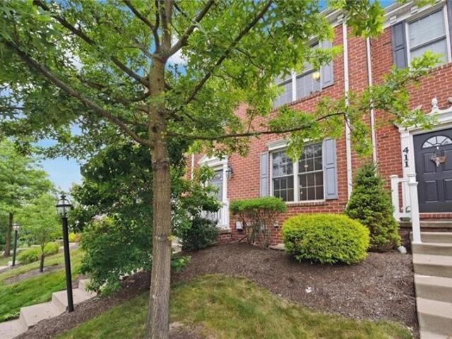 House for sale in Bradfordwoods, Pennsylvania