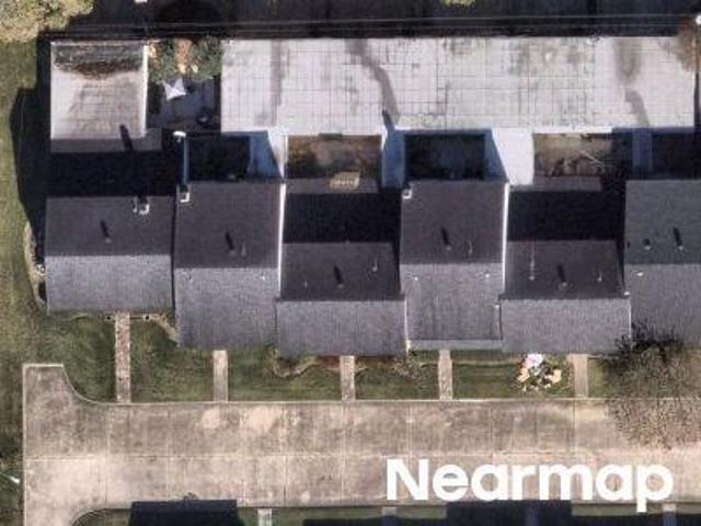 Townhouse for sale in Jefferson, Texas