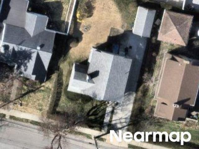 House for sale in Glenwood, New York
