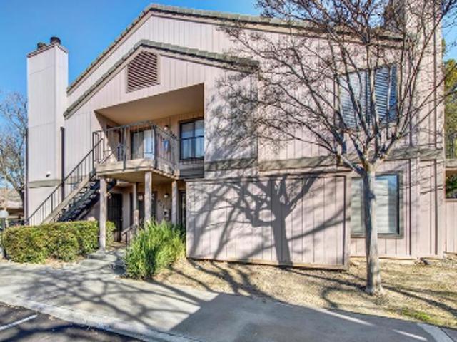 Condo for sale in Solano, California