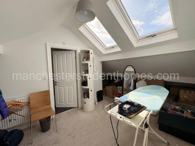 Room for rent in Georgia, Greater Manchester