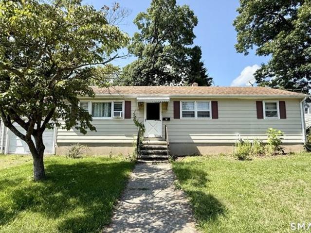 House for sale in Savin Rock, West Haven