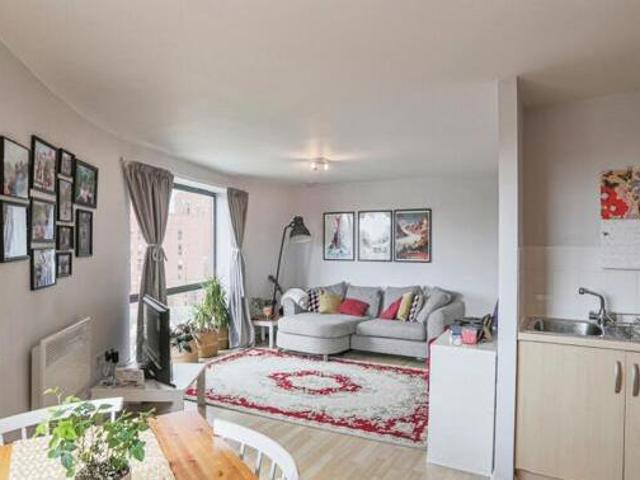 House for sale in Whitkirk, Austhorpe
