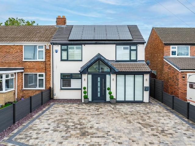 House for rent in Little Altcar, Sefton