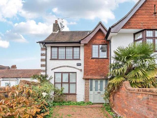 House for sale in Denham, Gerrards Cross and Chalfonts Community Board, Tatling End