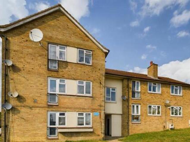 House for sale in Oakmere, Potters Bar