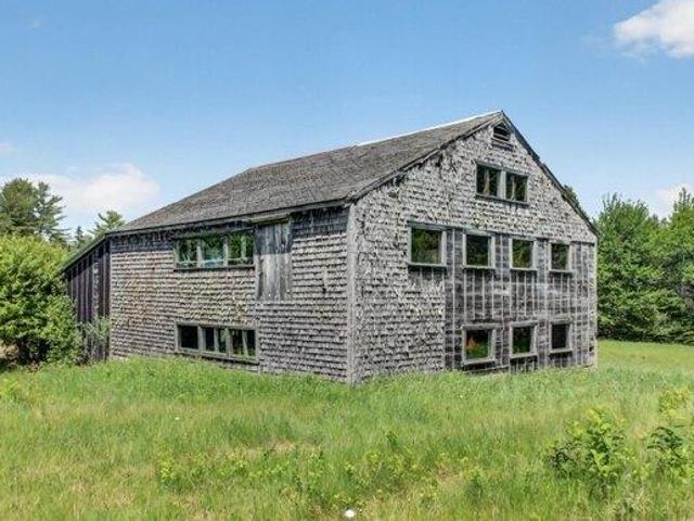 Land for sale in Maine