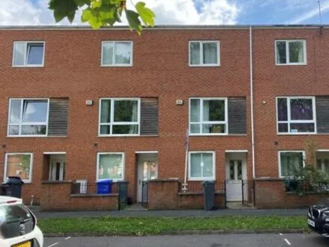 House for rent in Chorlton-on-Medlock, Georgia