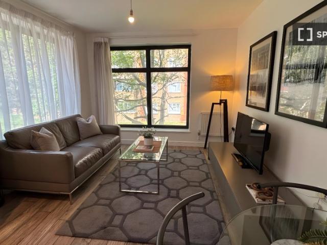 Apartment for rent in St. George in the East, Greater London