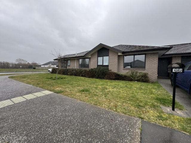 House for rent in Chaslands, Canterbury