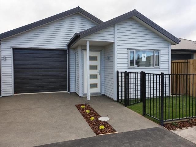 House for rent in Chaslands, Canterbury