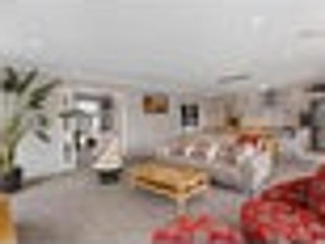 House for rent in Chaslands, Canterbury