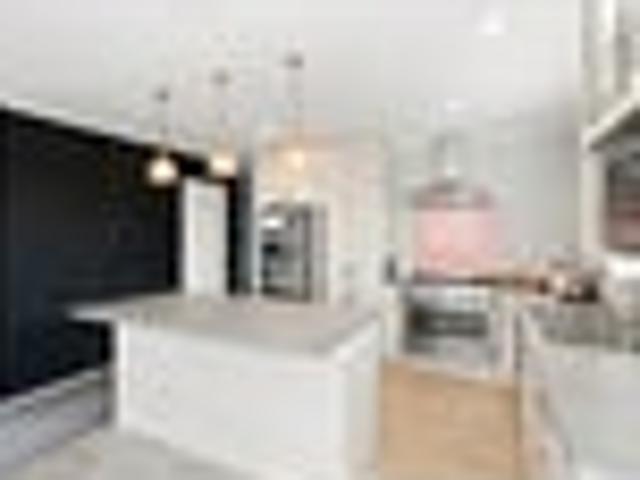 House for rent in Chaslands, Canterbury