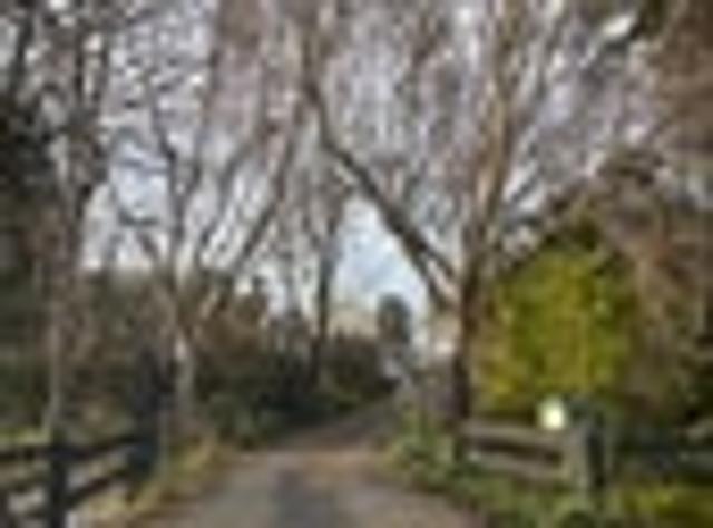 House for rent in Chaslands, Canterbury