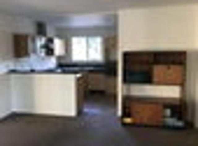 House for rent in Chaslands, Canterbury