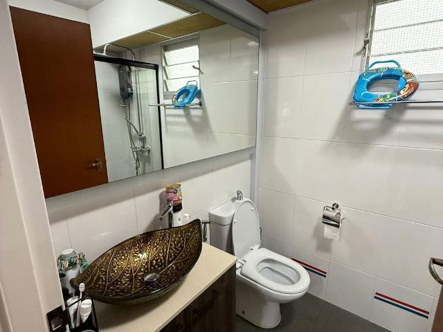 Detached House for sale in Woodlands, 25 Far North