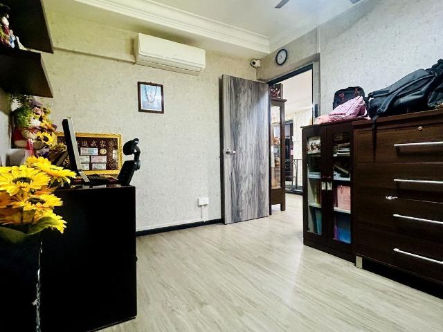 Detached House for sale in Woodlands, 25 Far North