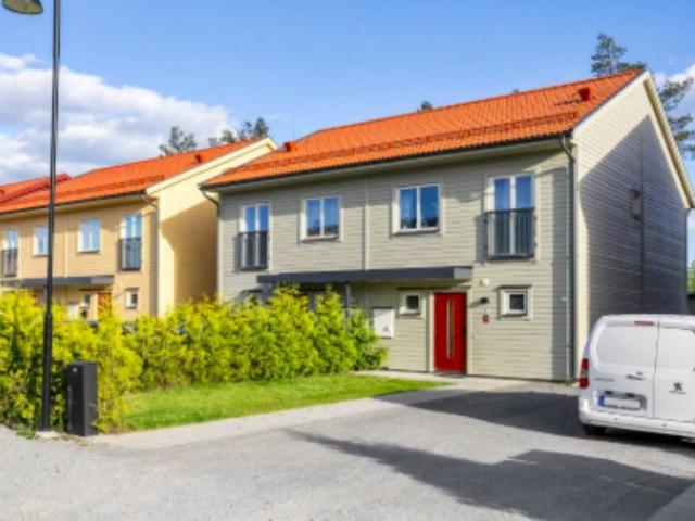 Hus hyra i Steninge, Stockholm