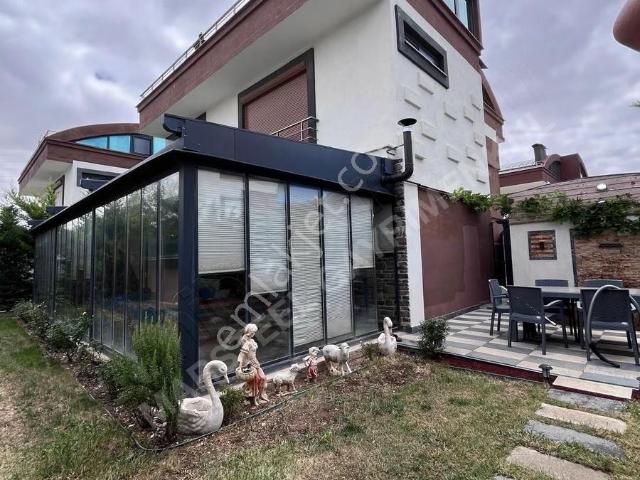 Selçuklu, Konya içerisinde kiralık Villa