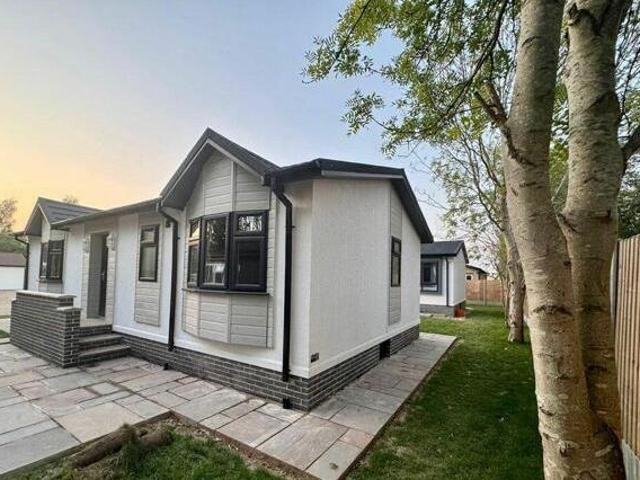 House for sale in Barholm, Lincolnshire