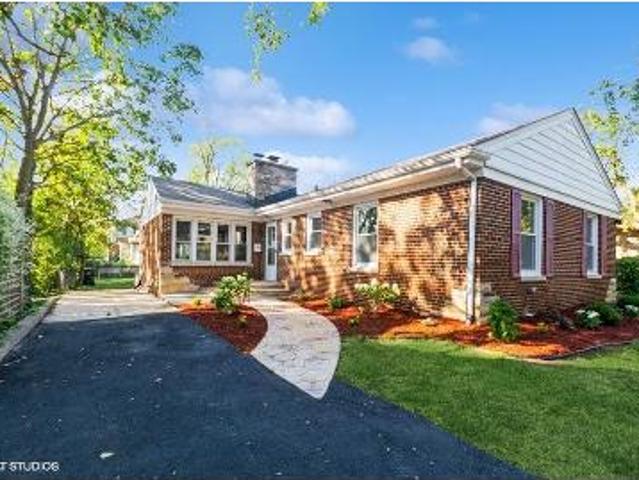 House for sale in Flossmoor