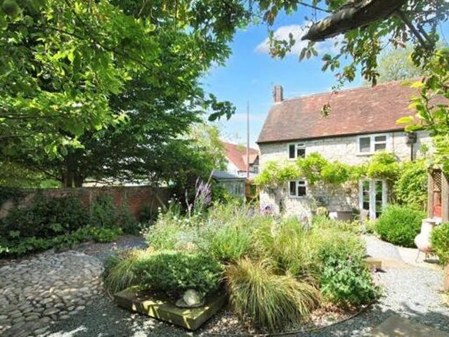 House for sale in Yeovil, Somerset
