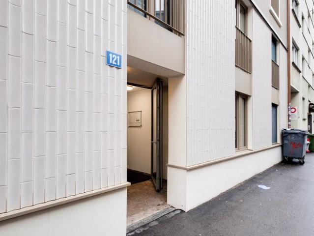 Studio mieten in Einigen, Zürich