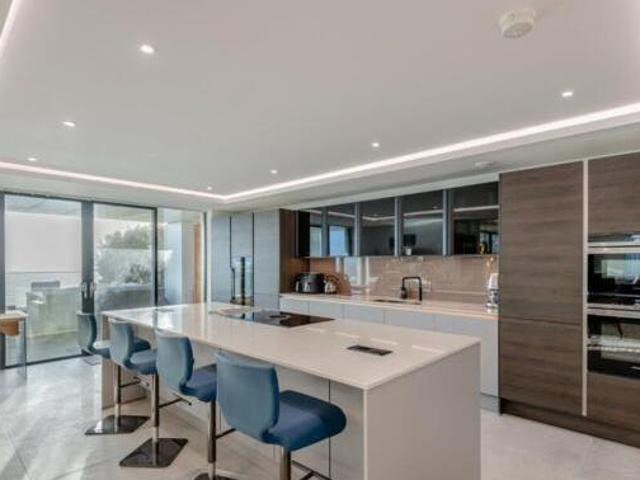 House for sale in Folkestone
