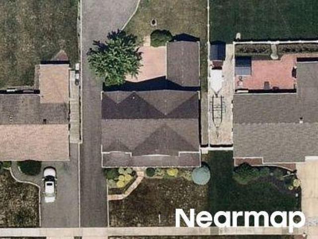 House for sale in Bethpage Manor, Levittown