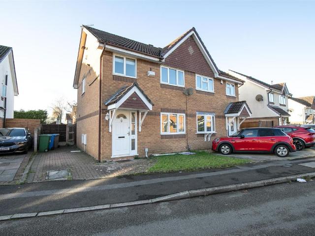Apartment for rent in Sale Moor, Trafford Park
