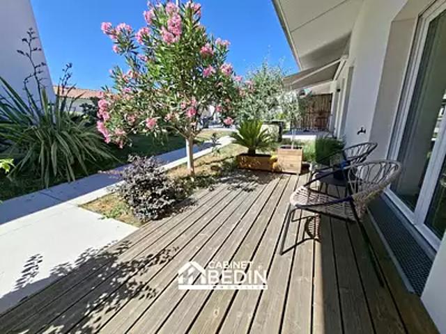 Appartement vente à Lotissement Domaine les Belles Graves, Martillac