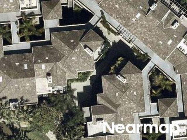Condo for sale in Irvine Business Complex, Irvine