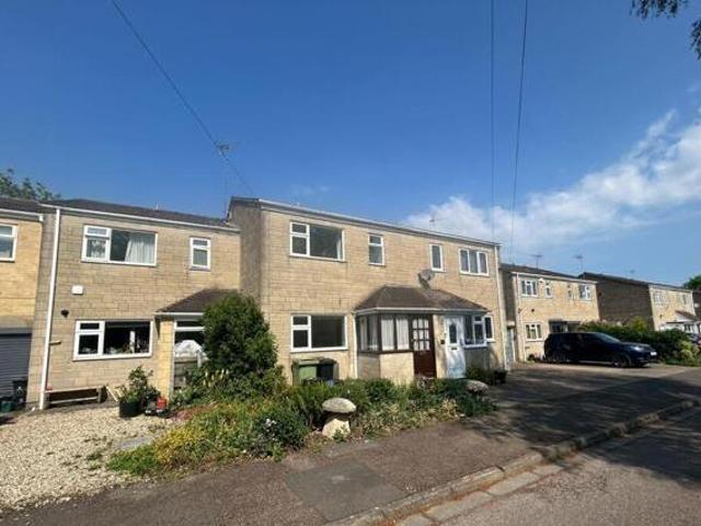 House for sale in Chesterton, Cotswold