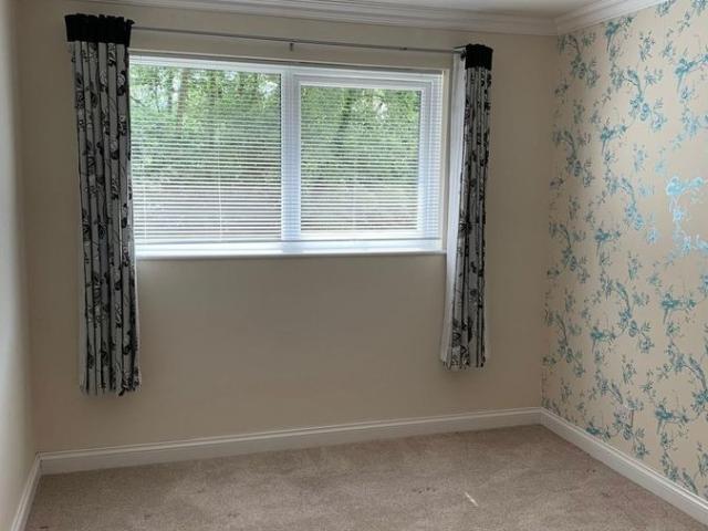 Apartment for rent in Creekmoor, Poole