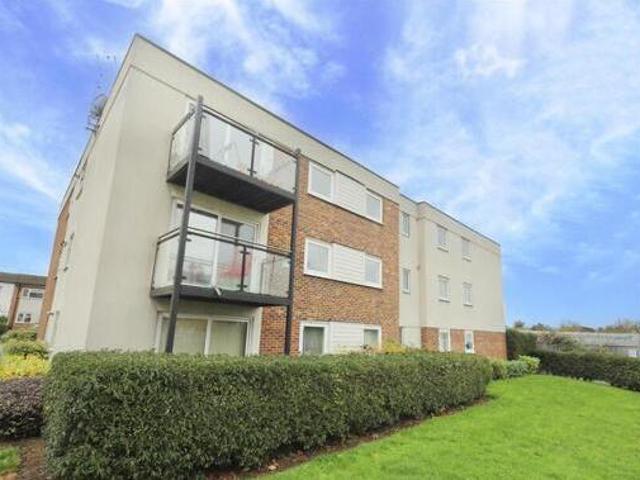 House for sale in Uxbridge, Greater London