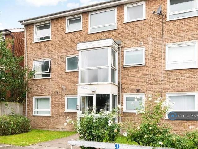 Apartment for rent in London Borough of Merton, South Wimbledon