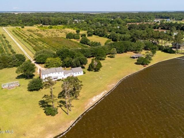 Land for sale in Knotts Island