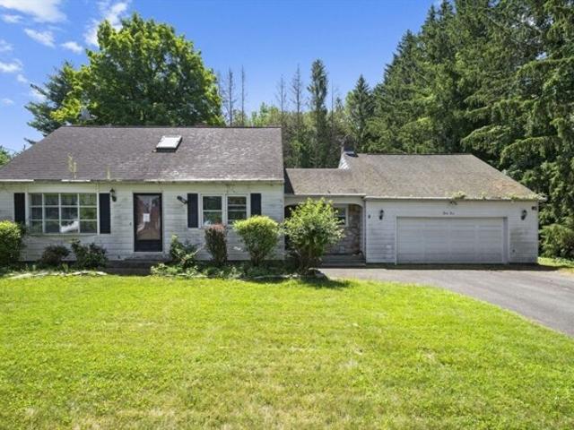 House for sale in Hampden, Massachusetts