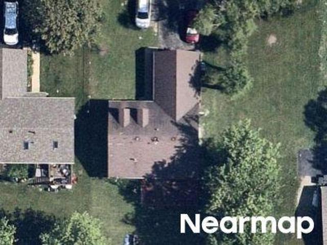 House for sale in Great Lakes, Illinois