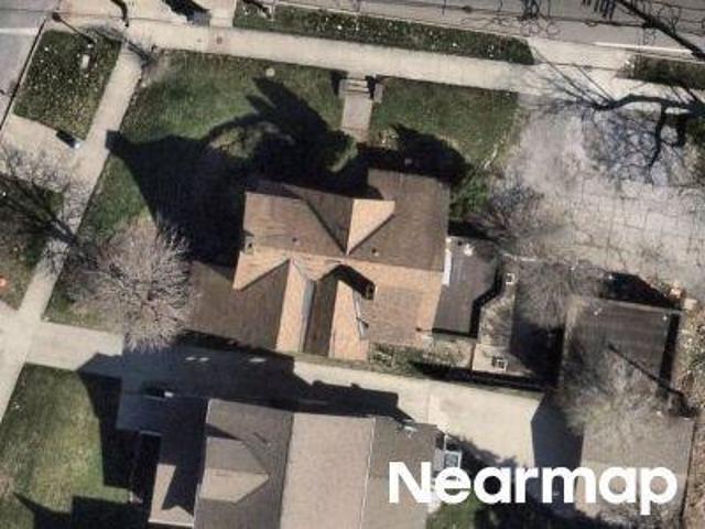 House for sale in Cleveland