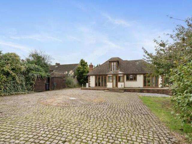 House for sale in Ash, Kent