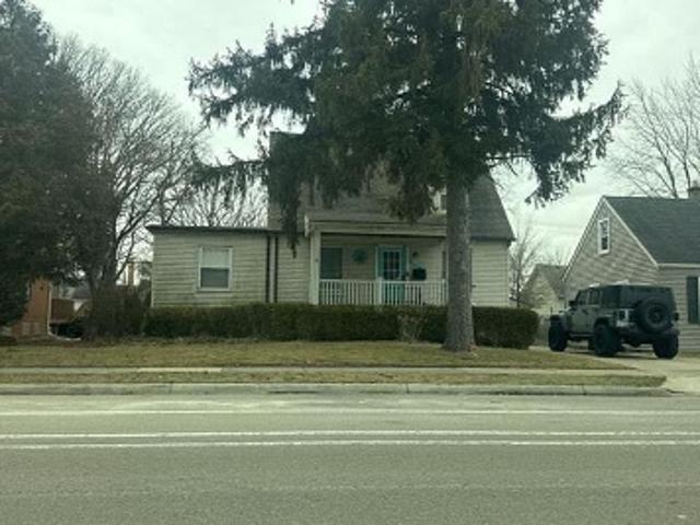 House for sale in Roseville, Macomb County